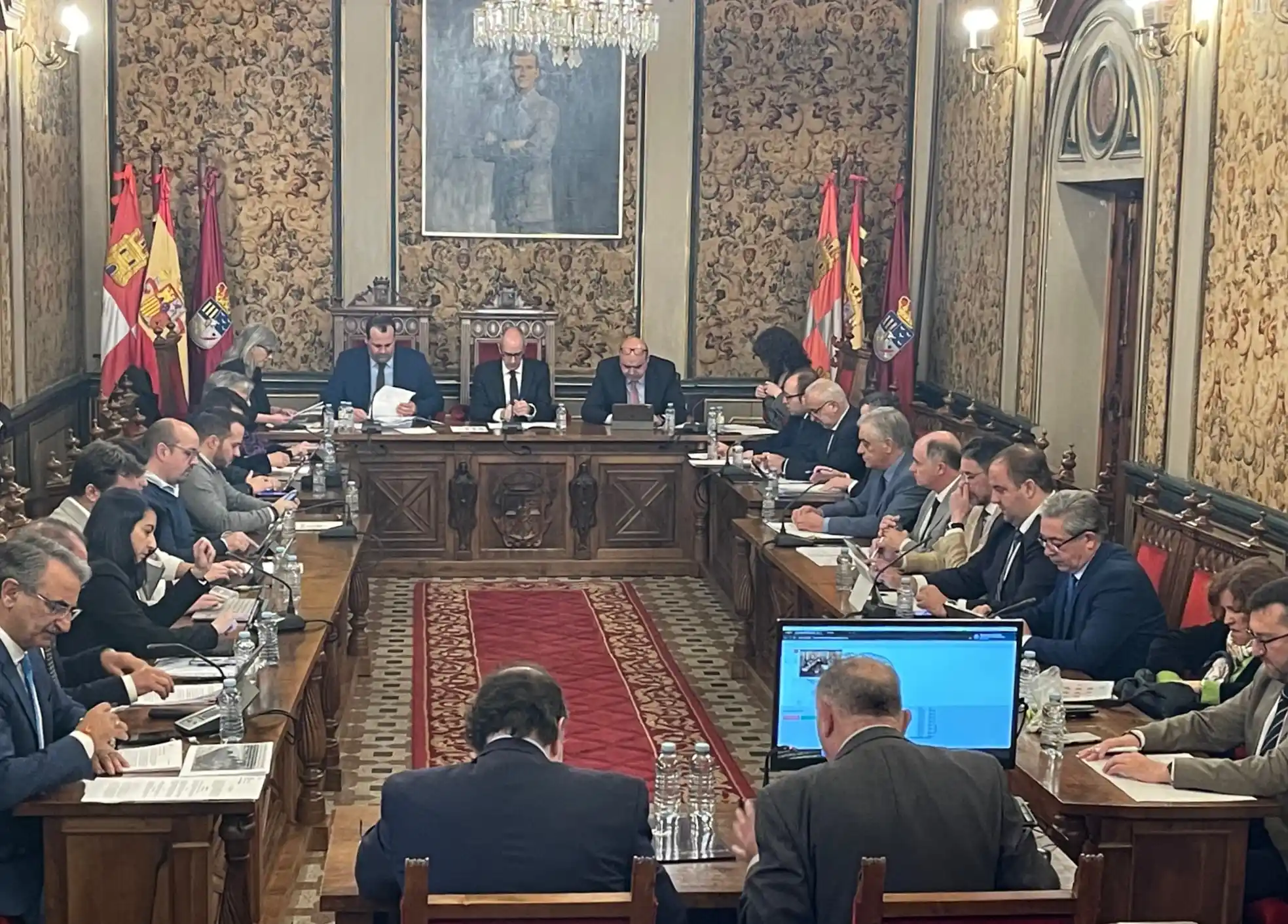 La Diputación aprueba una moción en defensa de los derechos de la infancia y tolerancia cero frente al acoso escolar