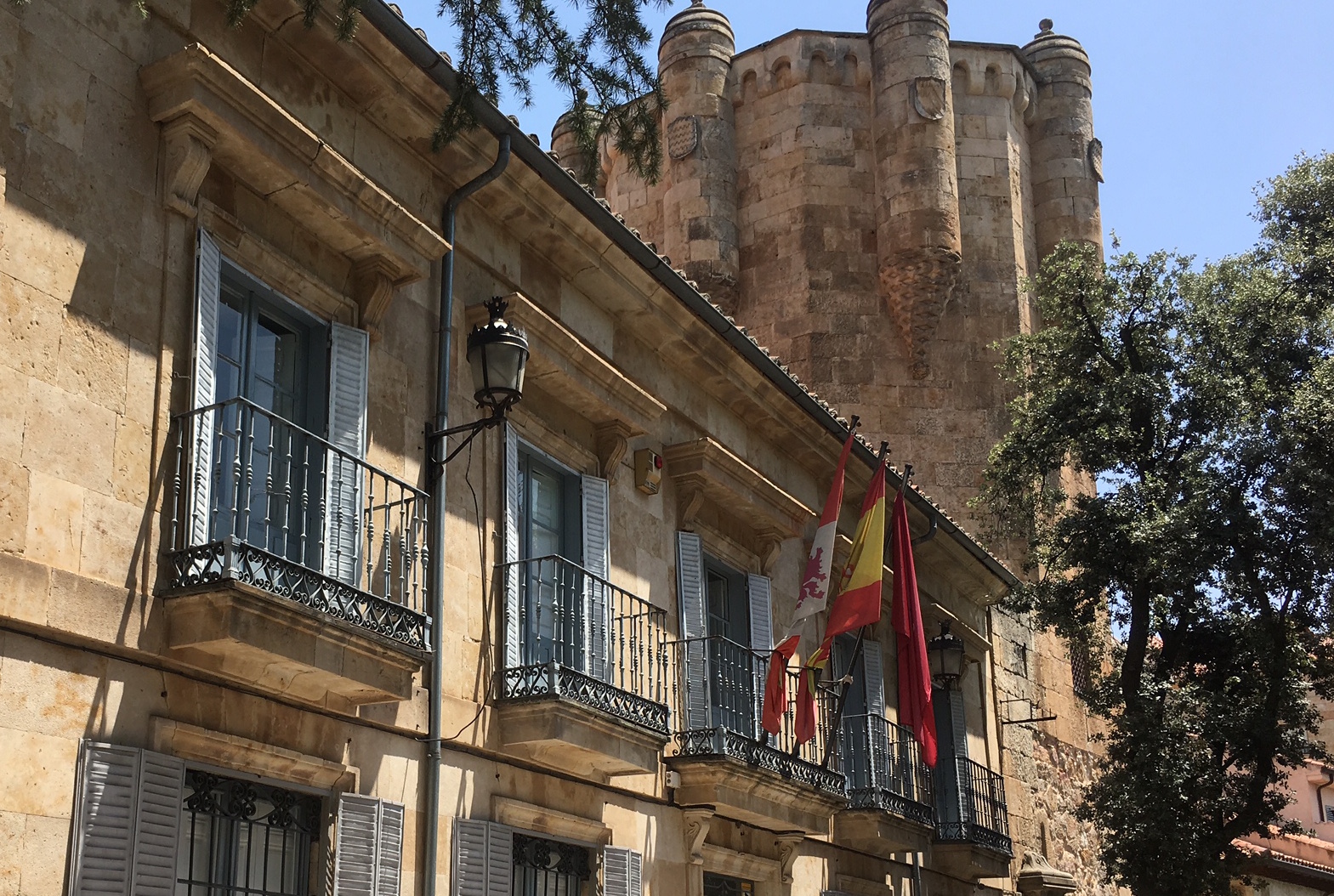 Fachada del edificio de la Diputación 