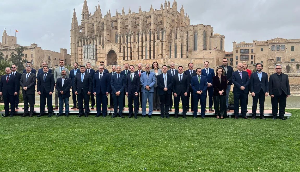 La Diputación de Salamanca participa en la VI Conferencia de Presidentes donde se abordan los retos de la Transformación Digital